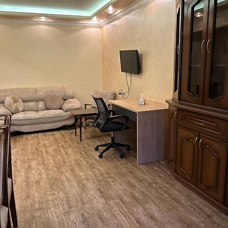 Apartment In Centre Evn Ереван Экстерьер фото